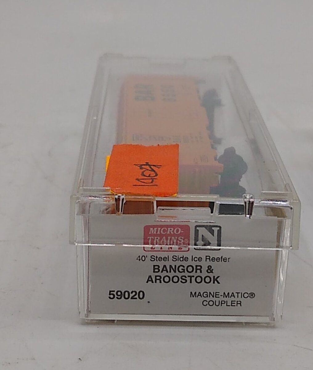 Micro-Trains 05900020 N Bangor & Aroostook 40' Steel Side Ice Reefer #8550