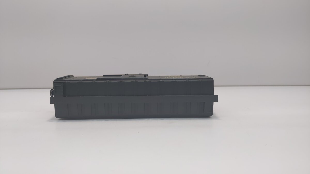 Athearn 92262 HO Western Pacific 40' Express Boxcar #220106