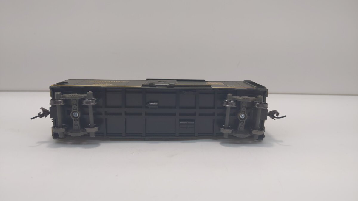 Athearn 92262 HO Western Pacific 40' Express Boxcar #220106