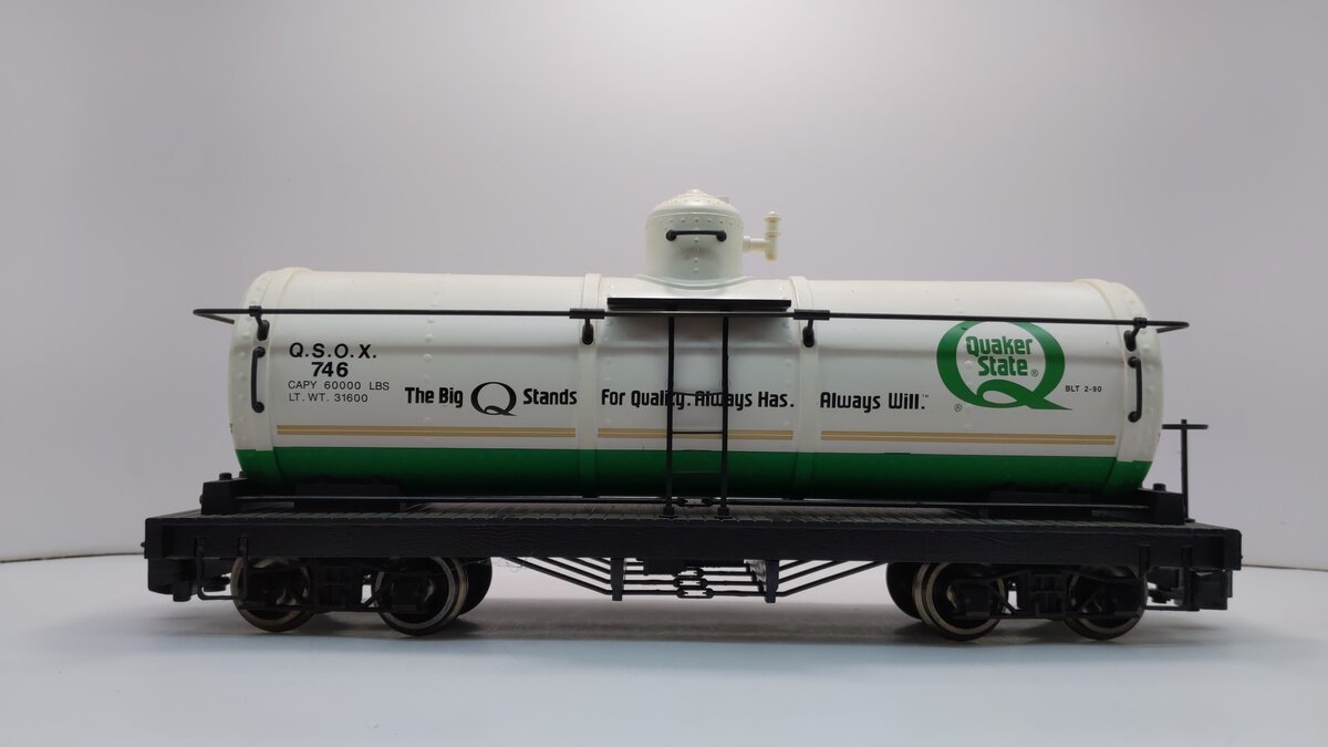 Bachmann 93436 G Scale Quaker State Single Dome Tank Car