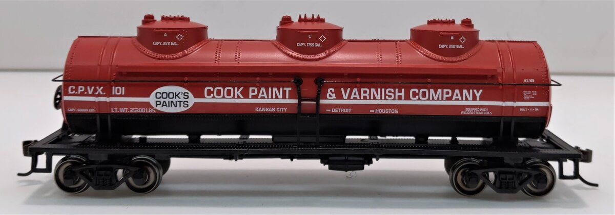 Bachmann 17145 HO Cook Paint & Varnish Co. CPVX 101 40' 3-Dome Tank Car