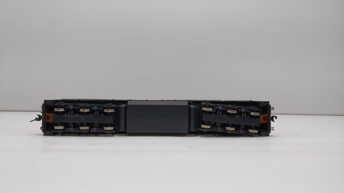 Atlas 10000906 HO Guilford/B&M U30C Phase III Diesel w/DCC & Sound #663