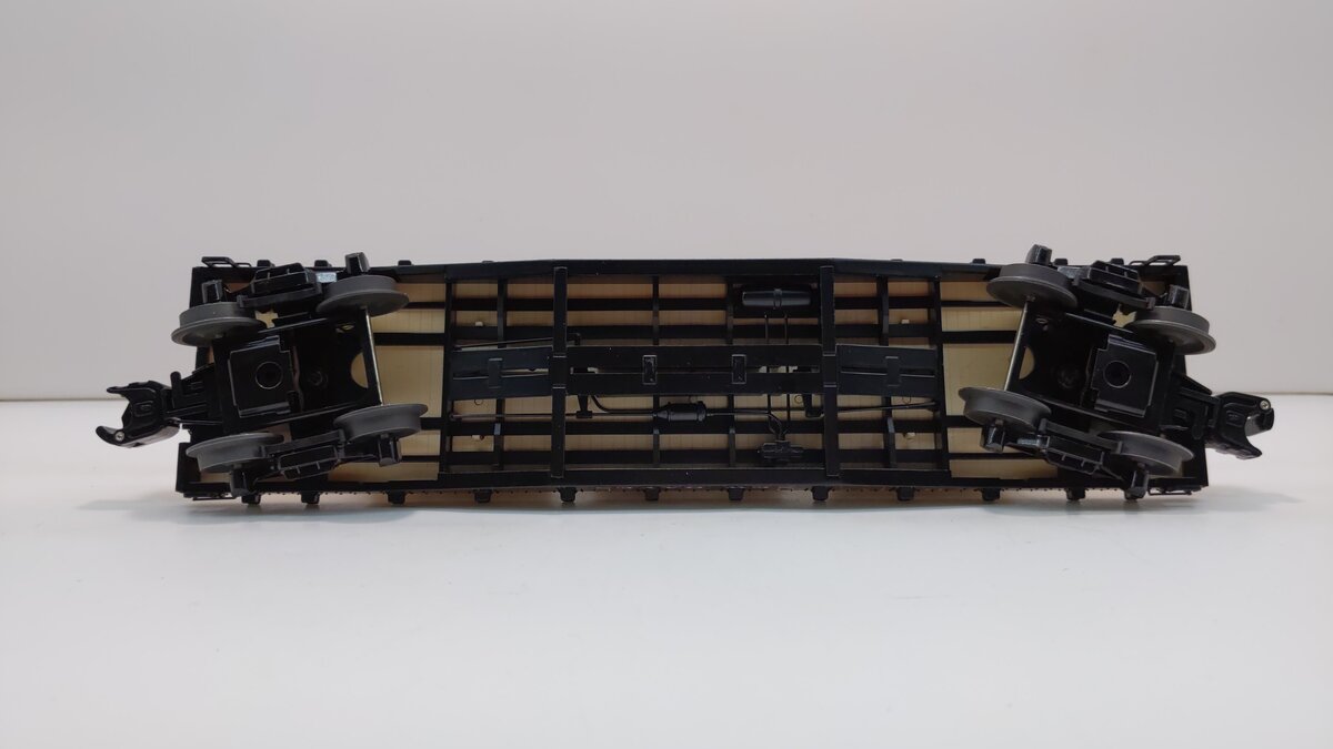 Lionel 6-27542 O Gauge New Haven 40‘ Flatcar with Covered Load #17808