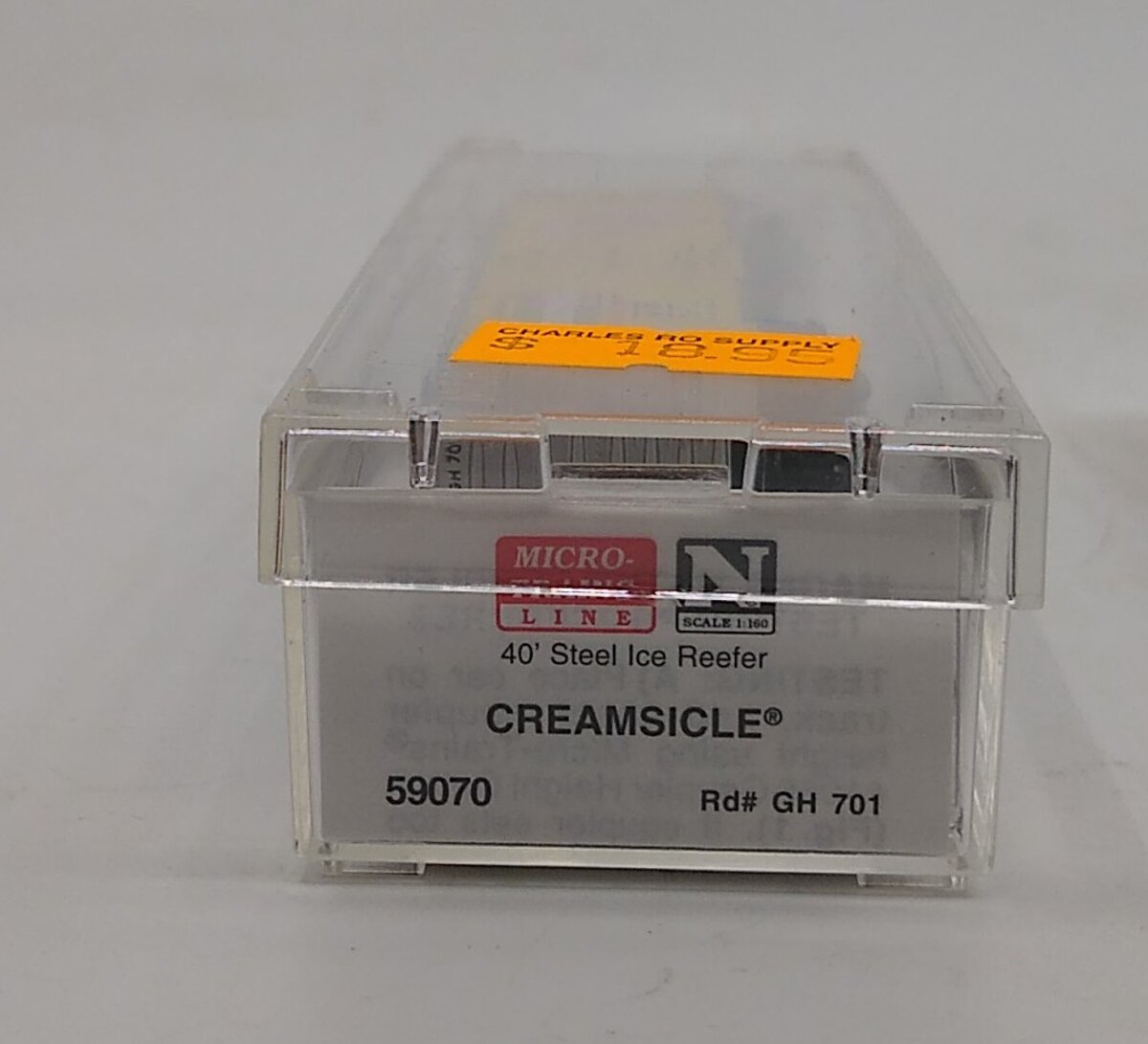 Micro-Trains 05900070 N Creamsicle 40' Steel Side Ice Reefer #701