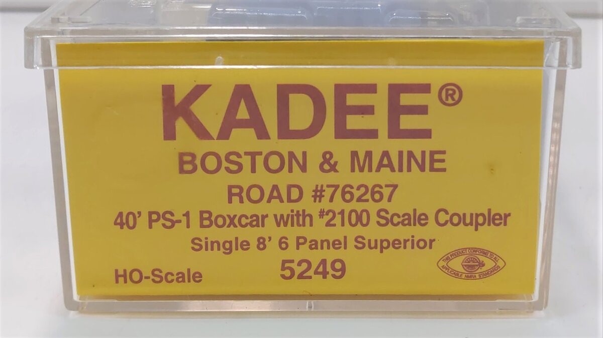 Kadee 5249 HO Scale Boston & Maine 40' PS-1 Boxcar #76267