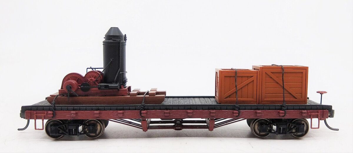 Bachmann 18301 HO ACF Non-Operating Log Car with Log Skidder & Crates