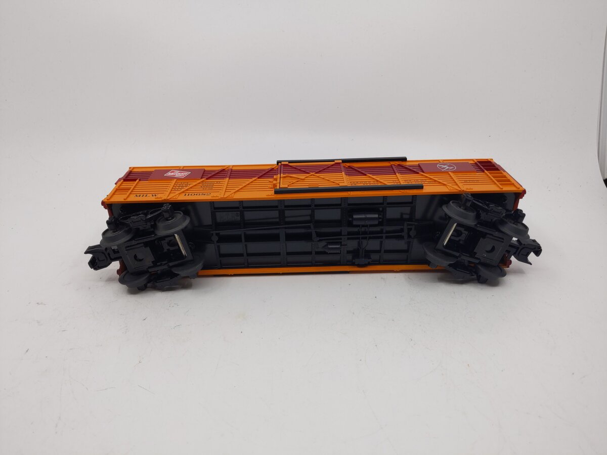 MTH 30-7187 O Milwaukee Road Stock Car #110682