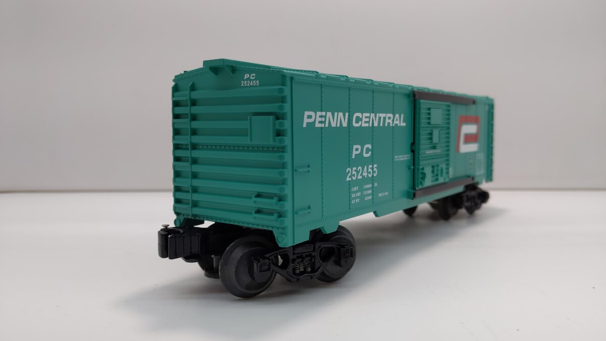 Lionel 6-39241 O Gauge Penn Central 6565 Boxcar #252455