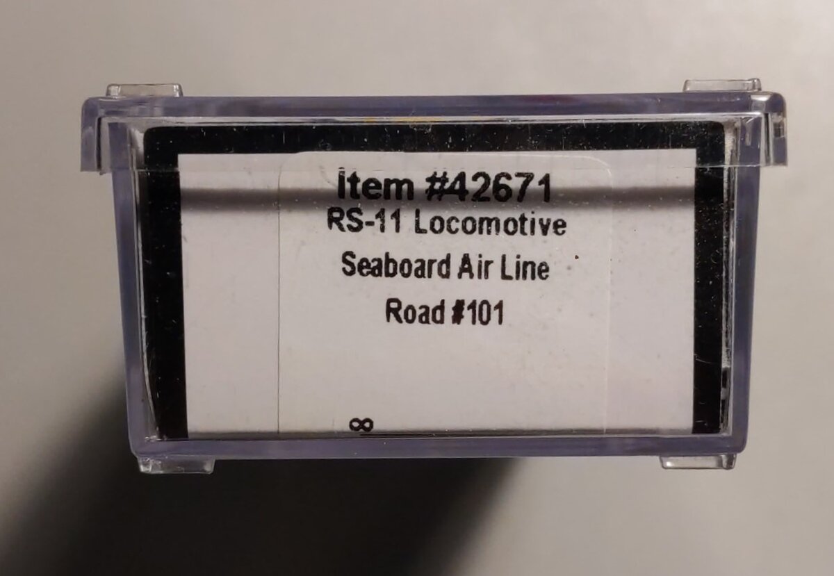 Atlas 42671 N Seaboard Air Line RS-11 Diesel Locomotive Standard DC #101