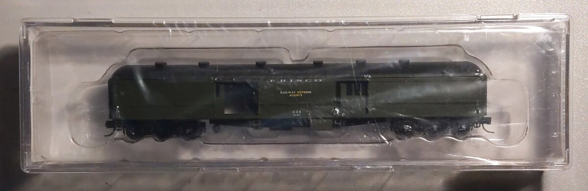 Wheels of Time 233 N Scale Frisco 70ft Arched Roof REA Baggage Car #433