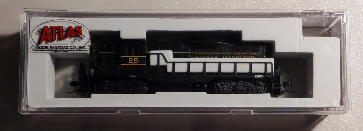 Atlas 40000460 N Western Maryland GP-9 Phase 1 Diesel Locomotive with DCC