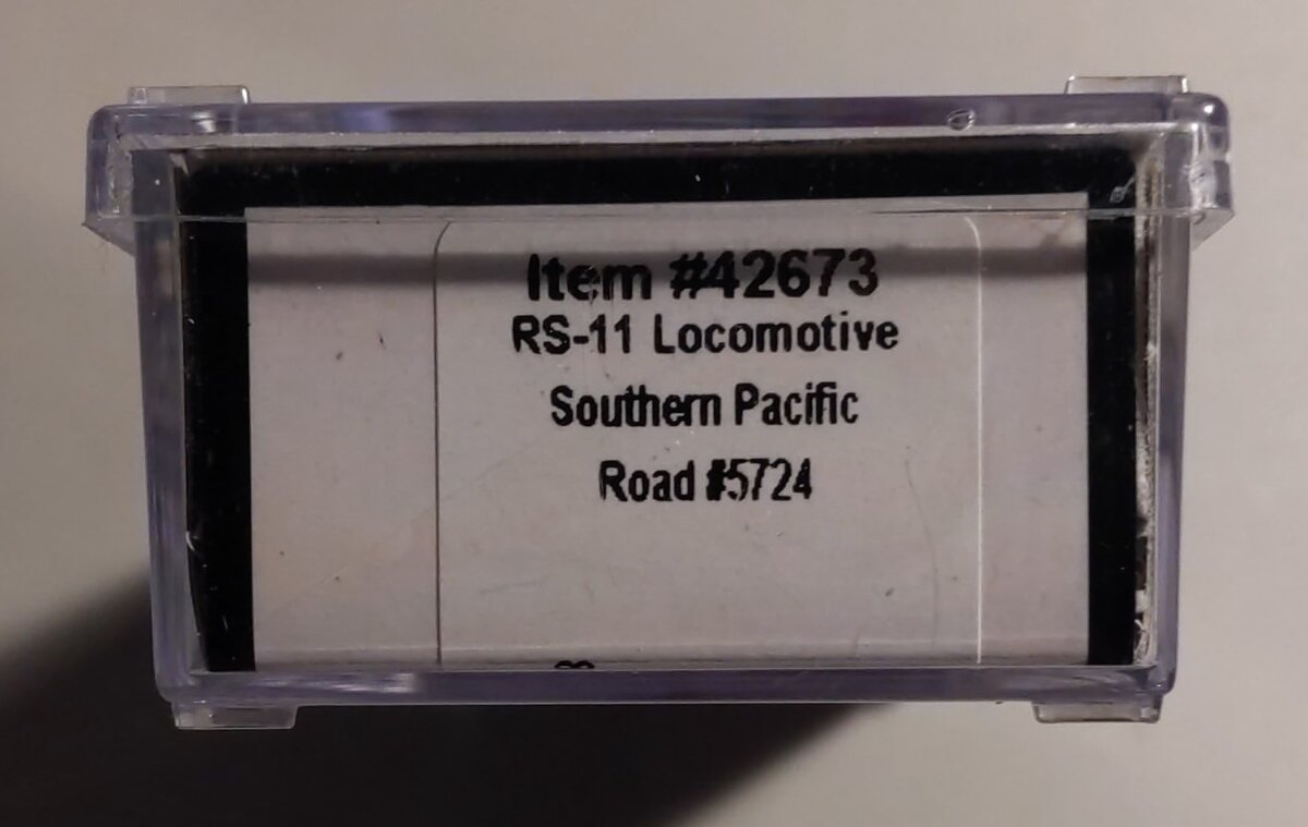 Atlas 42673 N Southern Pacific RS-11 Diesel Locomotive Standard DC #5724