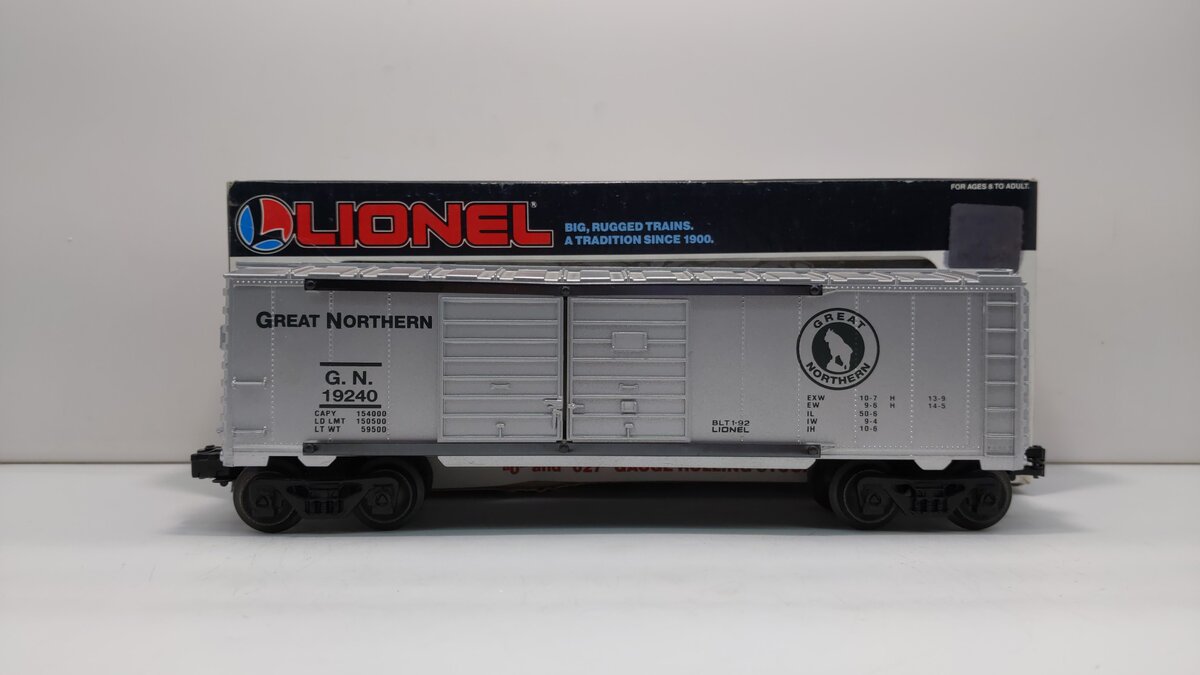Lionel 6-19240 O Gauge Great Northern Double Door Boxcar