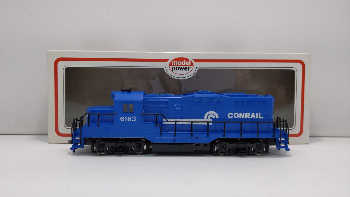 Model Power 6752 HO Scale Conrail GP-9 #6163