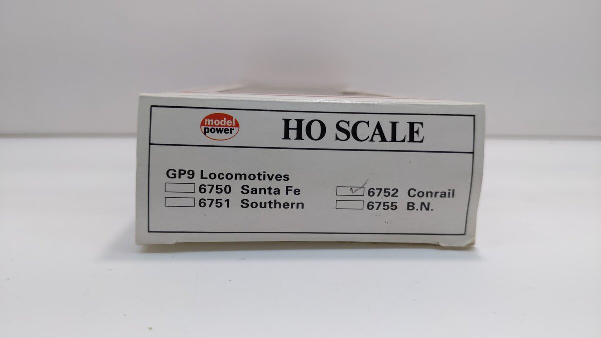 Model Power 6752 HO Scale Conrail GP-9 #6163