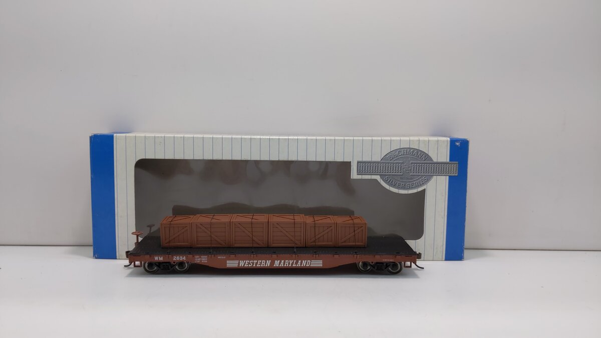 Bachmann 18927 HO Western Maryland 50' Flatcar w/Crated Load