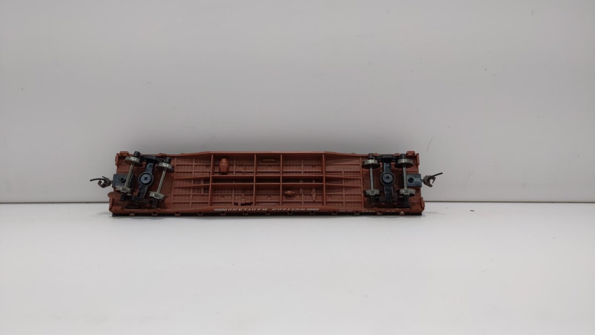 Bachmann 18927 HO Western Maryland 50' Flatcar w/Crated Load