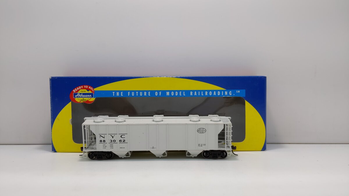 Athearn 93732 NYC PS2 Covered Hopper #883062