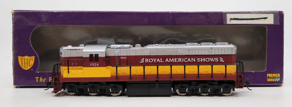 IHC 3834 HO Royal American SD24 Diesel #1924