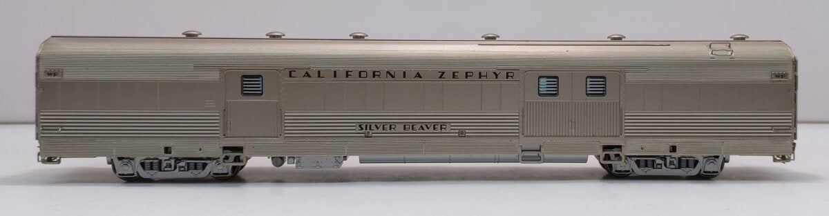 Broadway Limited 523 HO Paragon Series WP "Silver Beaver" Baggage Car