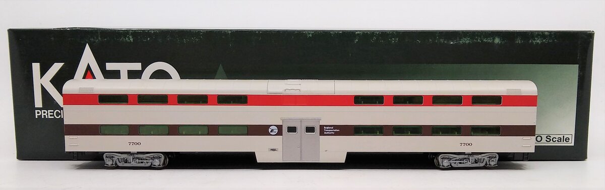 Kato 35-6033 O Chicago RTA 4-Window Coach #7700