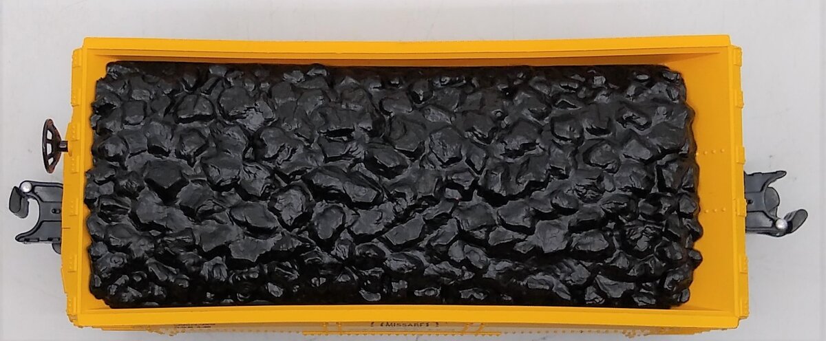 Lionel 6-26451 O DMIR Duluth, Missabe & Iron Range Ore Car w/Coal Load #28003