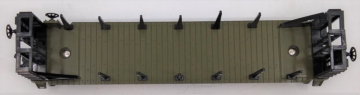 Lionel 6-81001 O Gauge SP&S Flatcar With Bulkheads & Stakes