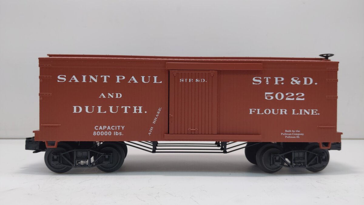 MTH 30-74468 O Gauge Saint Paul & Duluth 34’ Box Car - 19th Century