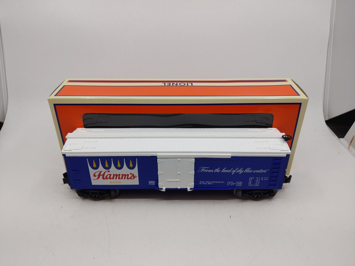 Lionel 6-83655 O Hamm's Beer Reefer w/Operating Doors
