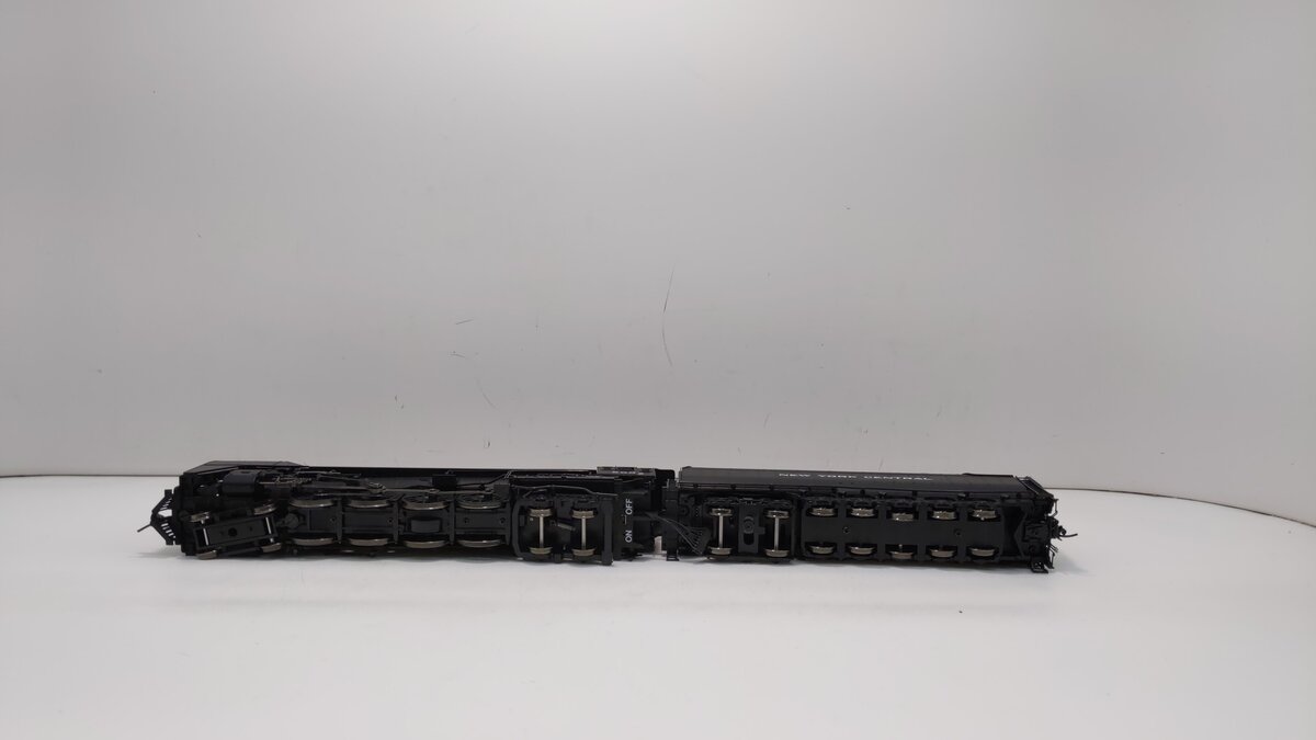 Broadway Limited 5830 HO NYC Niagara S1b 4-8-4 Steam Locomotive #6002