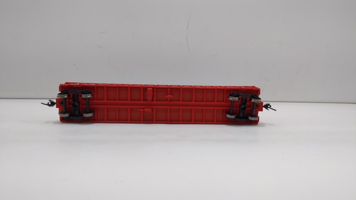 Walthers 910-6058 HO Great Northern 53' Corrugated-Side Gondola #78505