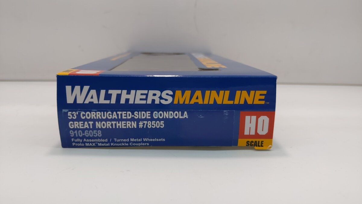 Walthers 910-6058 HO Great Northern 53' Corrugated-Side Gondola #78505