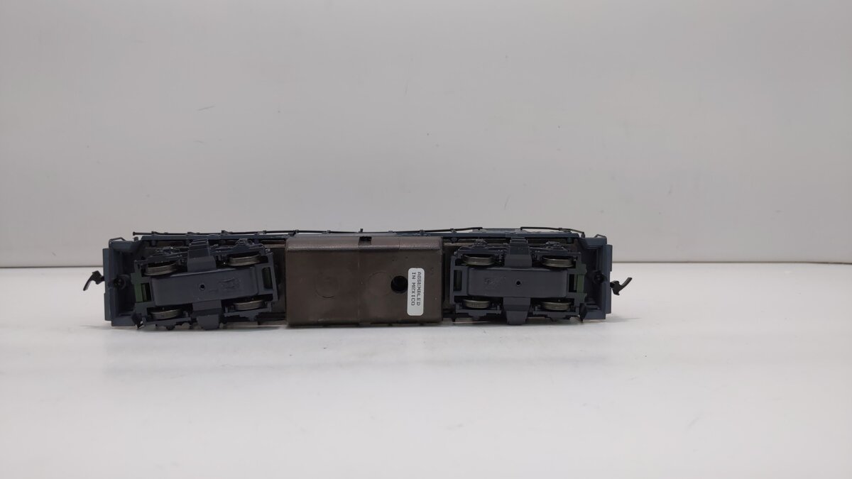 Con-Cor 0015-001010 HO Southern Pacific EMD GP-40 Diesel Locomotive #4712