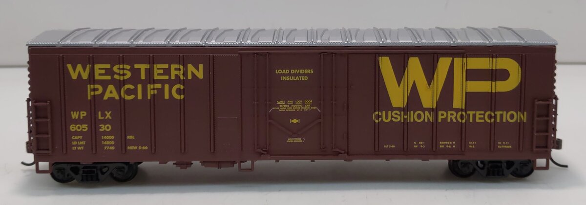 Walthers 932-3605 HO Scale WP North American 50' Exterior Post Boxcar #60530