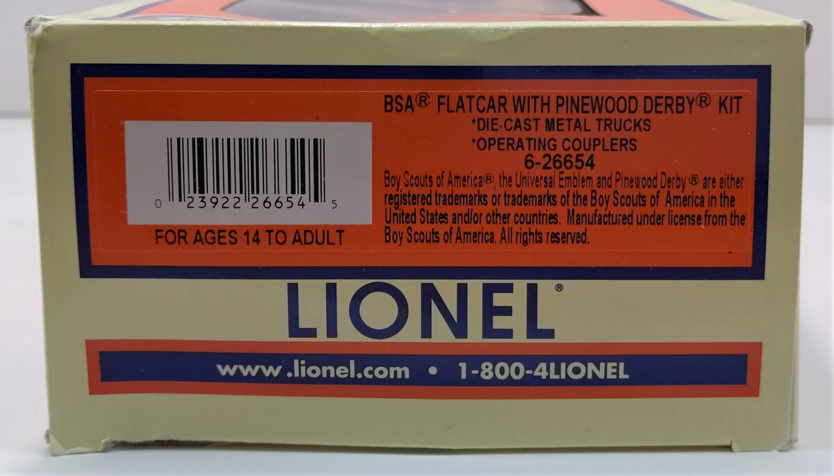 Lionel 6-26654 O Boy Scouts Of America® (BSA) Flatcar w/Pinewood Derby Kit Load