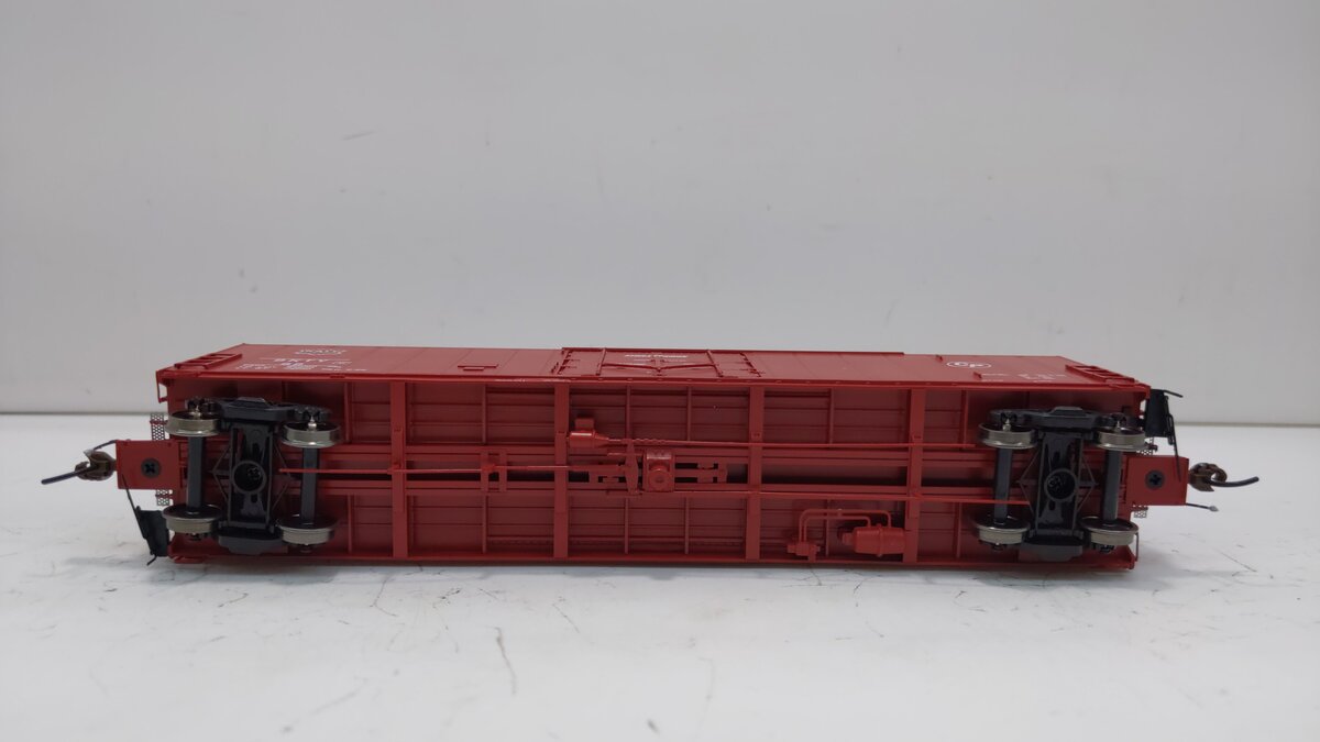 Athearn G26801 HO BKTY 50' PC&F Riveted Boxcar w/10'6" Door #88