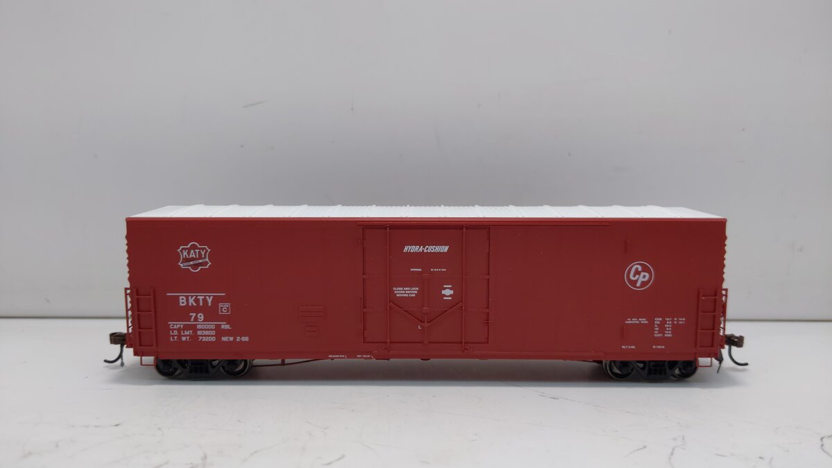 Athearn G26799 HO BKTY 50' PC&F Riveted Boxcar with 10' 6" Door #79