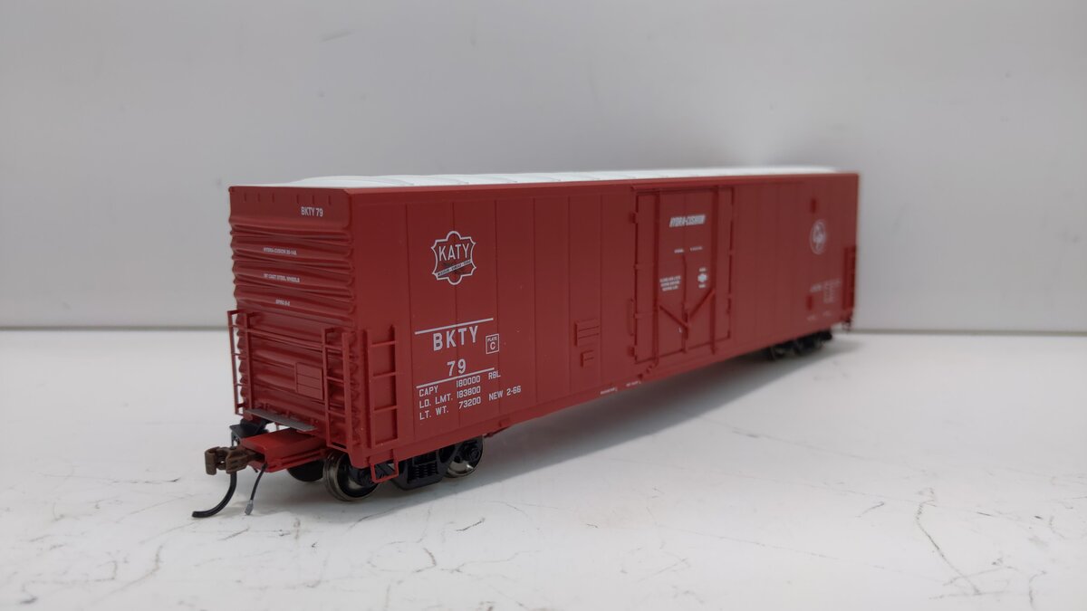 Athearn G26799 HO BKTY 50' PC&F Riveted Boxcar with 10' 6" Door #79