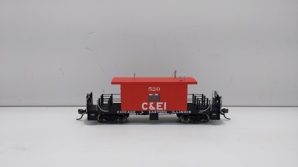 Bluford Shops 33051 HO Scale CEI Steel Transfer Caboose w/Long Roof