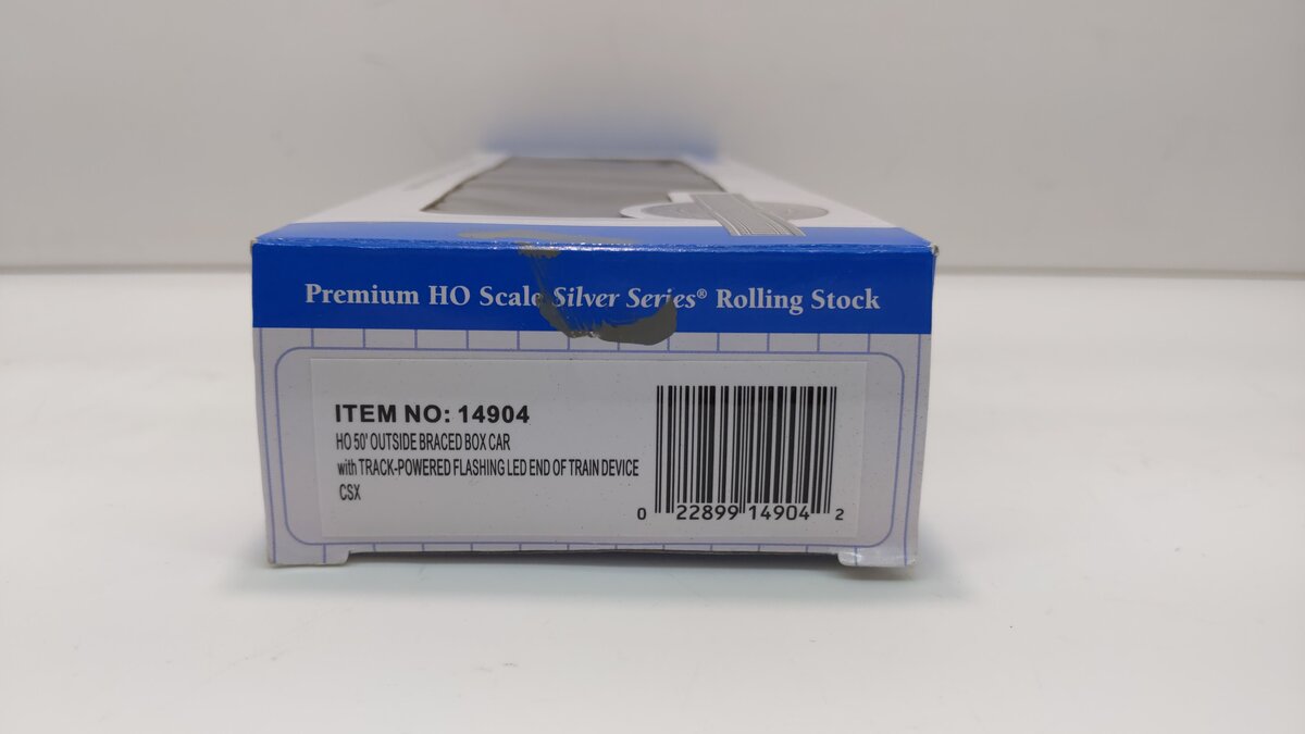 Bachmann 14904 HO CSX® 50' Outside Braced Box Car with FRED
