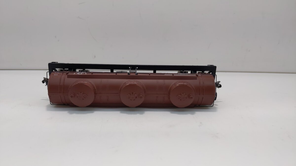 Bachmann 17104 HO Pennsylvania 40' Three Dome Tank Car #498655