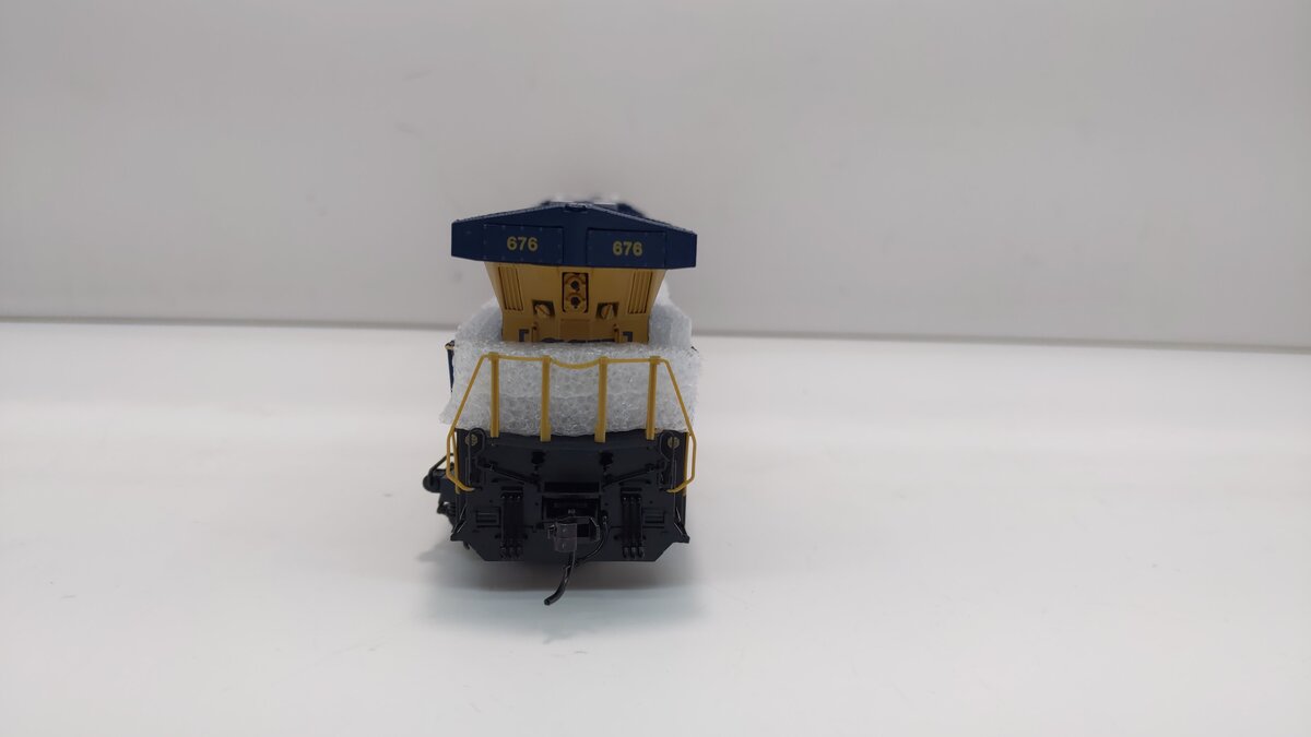 Broadway Limited 5685 HO CSX GE AC6000 with Sound #676