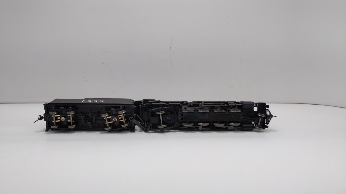 Broadway Limited 2903 HO C&EI USRA Light 2-8-2 Mikado Steam Loco #1935 w/ DCC