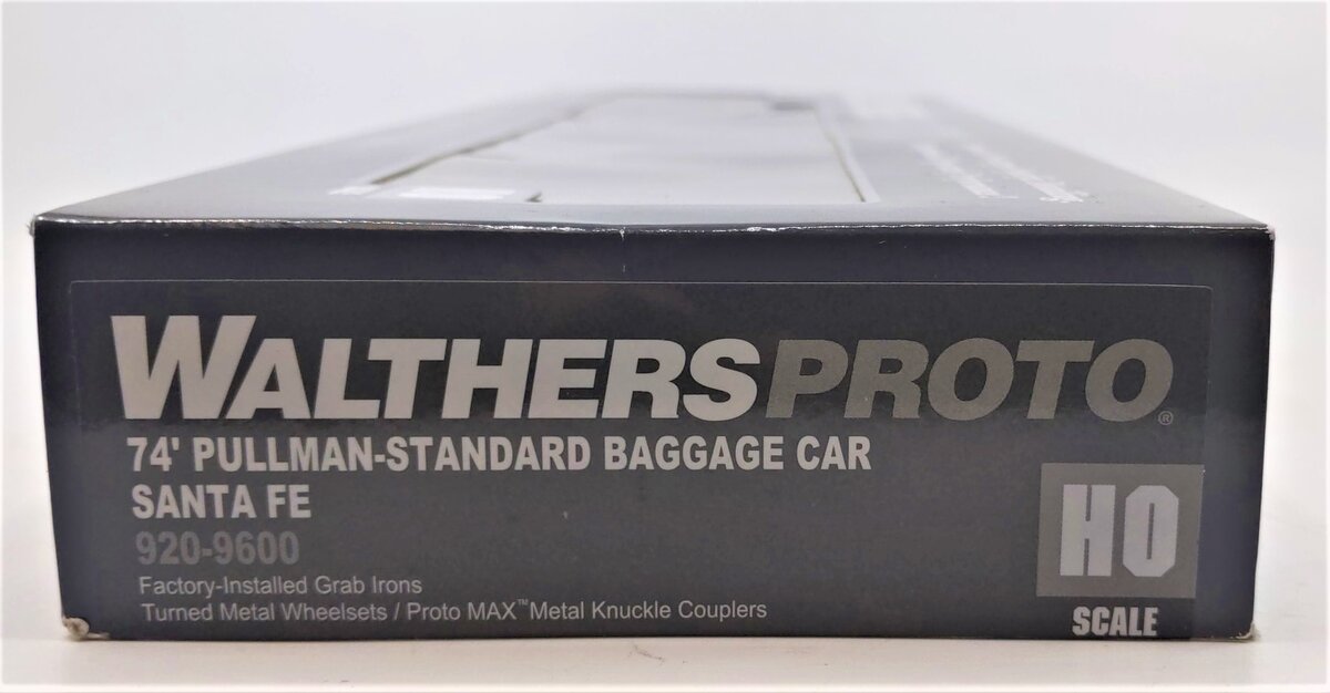 Walthers 920-9600 HO Atchison Topeka Santa Fe 74' Pullman-Standard Baggage Car
