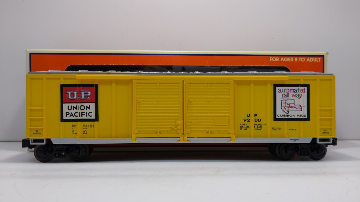 Lionel 6-17227 O Gauge Union Pacific Double Door Standard Boxcar #9200