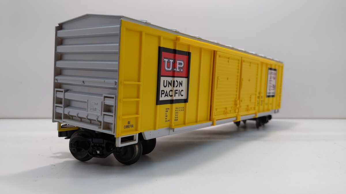 Lionel 6-17227 O Gauge Union Pacific Double Door Standard Boxcar #9200