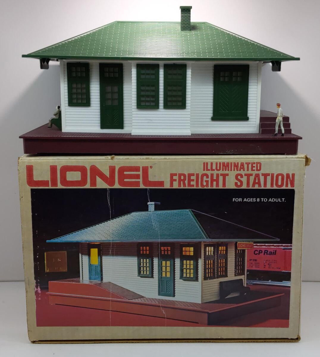 Lionel 6-2133 O Scale Illuminated Freight Station Assembled
