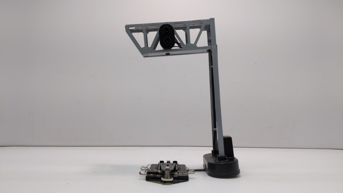 Lionel 6-14093 O Gauge Single Signal Bridge