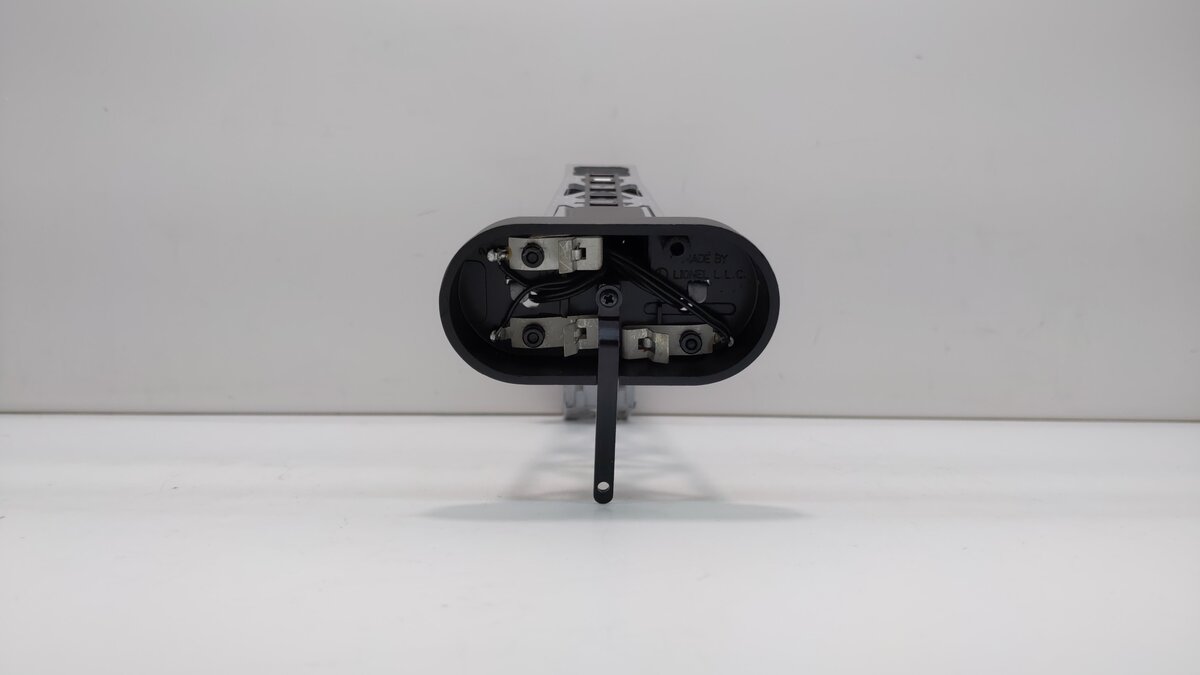 Lionel 6-14093 O Gauge Single Signal Bridge