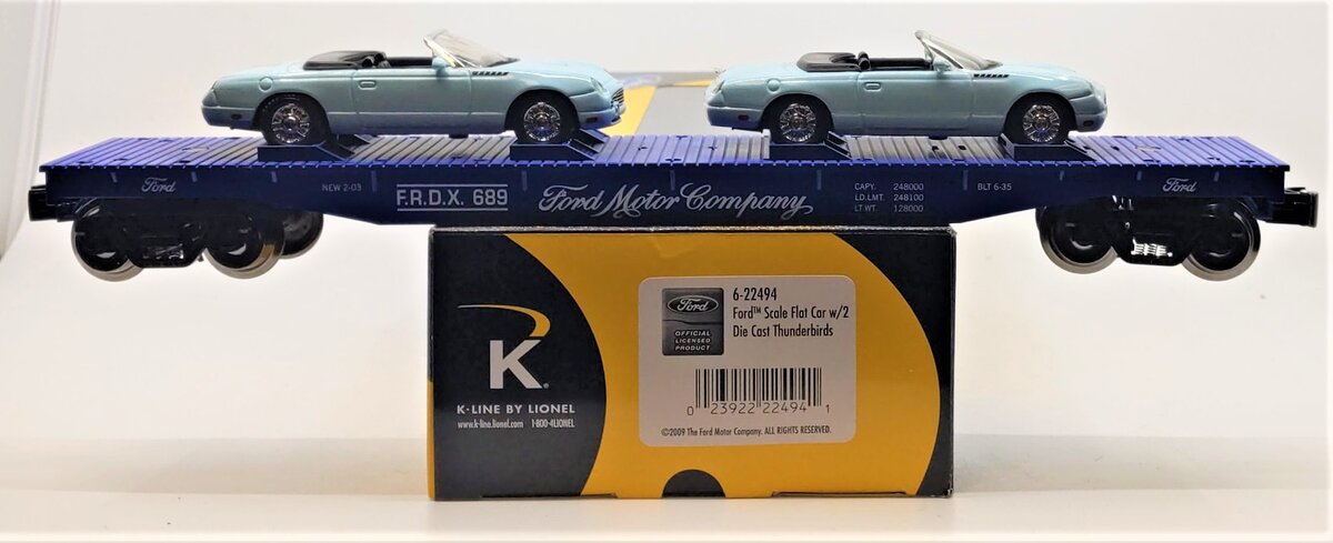 Lionel 6-22494 O Gauge Flat Car w/2 Die Cast Thunderbird Cars #689